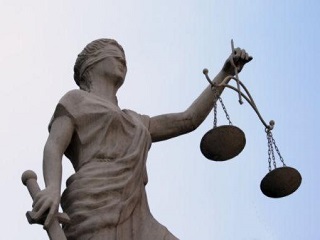 Проблемы отграничения организации незаконной миграции от административных правонарушений (Панькин А.А.)